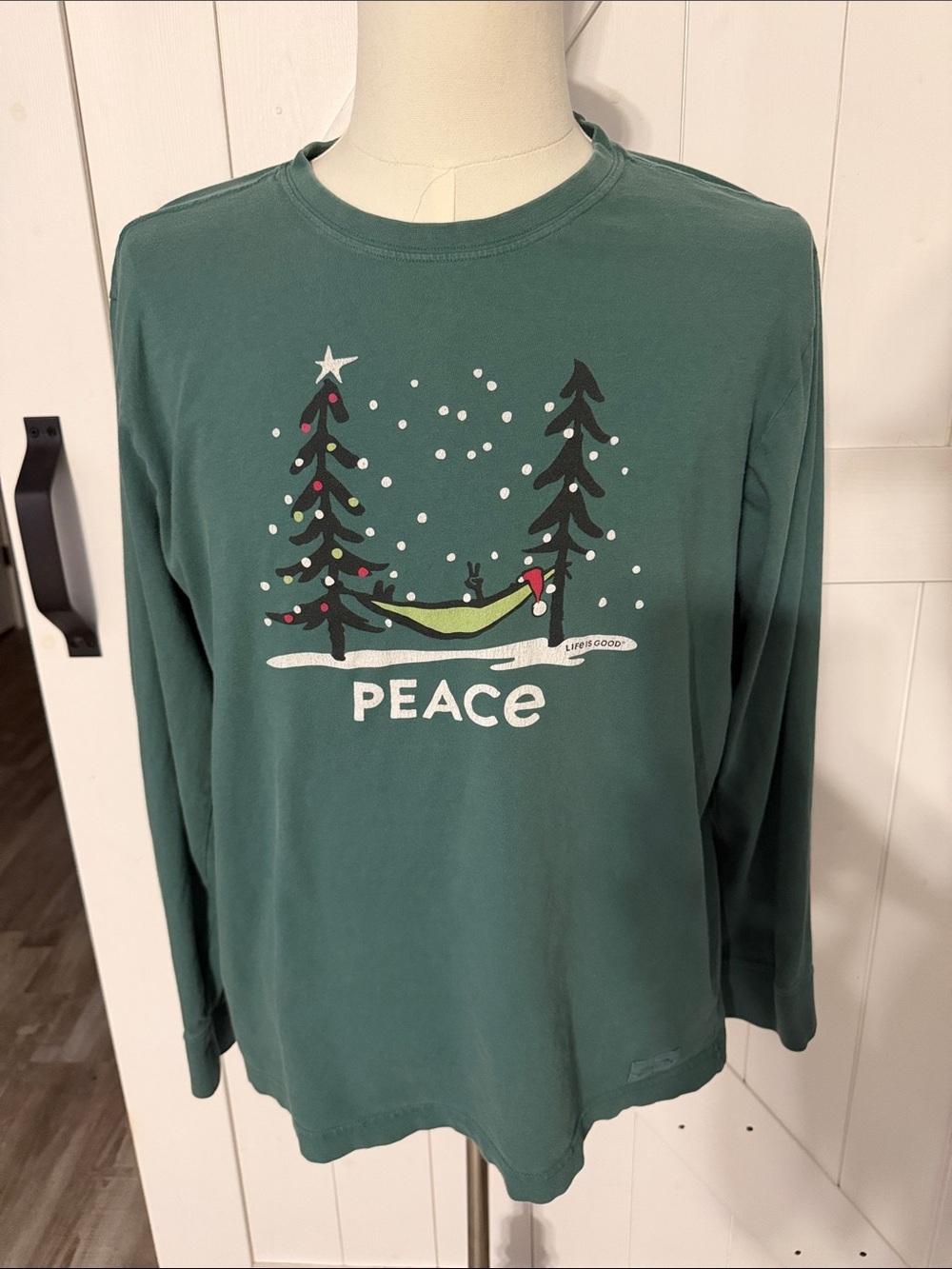 Men’s Life is Good long sleeve